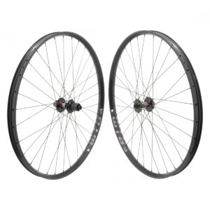 WHL PR 29 622x30 WTB KOM TRAIL TCS 2.0 i30 BK DISC 32 DT 370 8-10sCAS 6B 15mm 12mm BK 142mm SAPIM RACE 2.0/1.8 BK