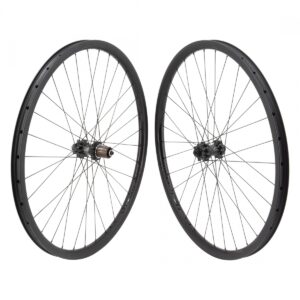 WHL PR 29 622x24 OR8 BOLT CARBON 26mm TBLS DISC BK 32 OR8 MT1110 ELITE 8-11sCAS 6B QR SP SEAL BK 135mm SAPIM RACE 2.0/1.8 BK (NO SKEWER)