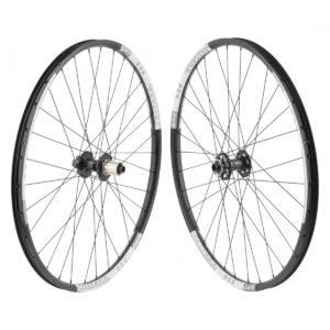 WHL PR 27.5 584x23 WTB ST TCS i23 BK DISC 32 OR8 MT3100 8-10sCAS 6B 15mm 12mm SEAL BK 142mm SS2.0BK PV
