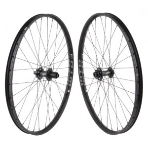 WHL PR 29 622x30 WTB KOM TRAIL TCS 2.0 i30 BK DISC 32 SRAM 900 8-11sCAS 6B 15mm 12mm BK 110mm 148mm DT2.0/1.8BK