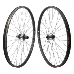 WHL PR 29 622x30 WTB KOM TRAIL TCS i30 BK DISC 32 DT 370 8-10sCAS CL 15mm 12mm SEAL BK 142mm DT2.0/1.8BK